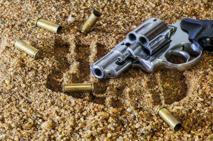 Major sweep for illegal gun in LA is underwhelming